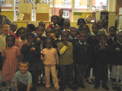 Local students make it a Magic Cake Day for Tabard Street kids [12 July