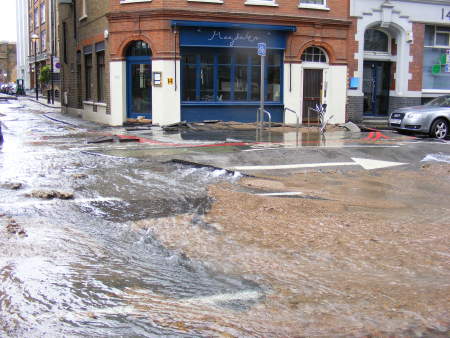 The great flood of Tooley Street