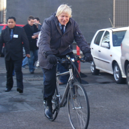 Bill Clinton to visit Elephant & Castle as scheme chosen for climate initiative