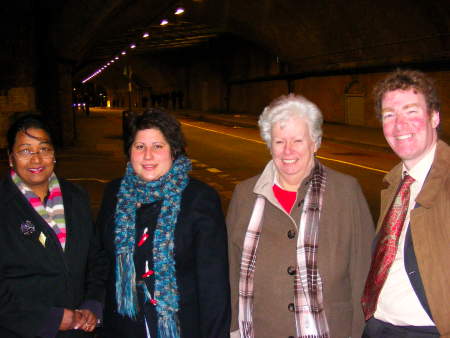 Eliza Mann, Anood Al-Samerai, Linda Manchester, Ni