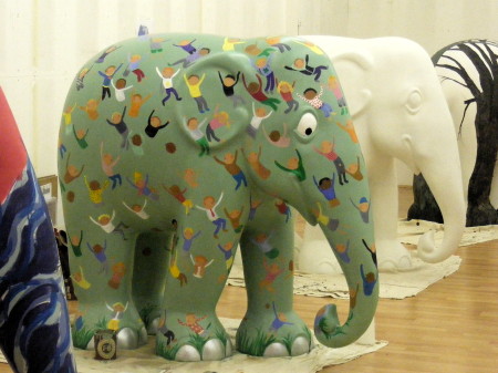 Colourful elephant parade comes to shopping centre