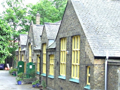 Former Holy Trinity School