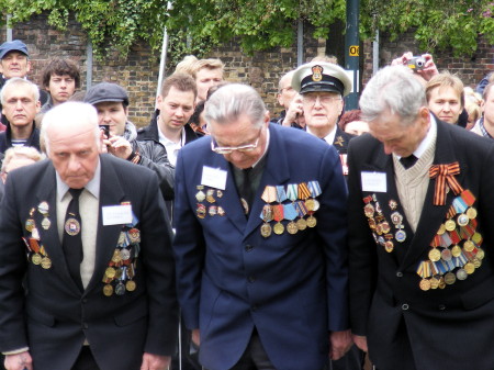 65 years on: Victory Day celebrations at Southwark’s Soviet War Memorial