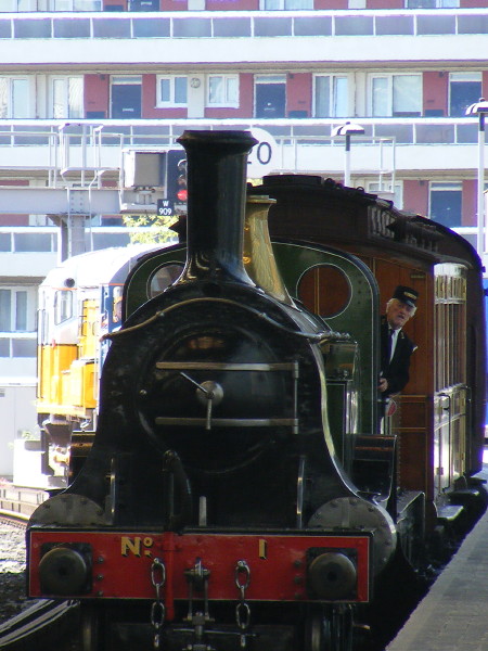 Railway Children locomotive and carriage arrive at Waterloo International