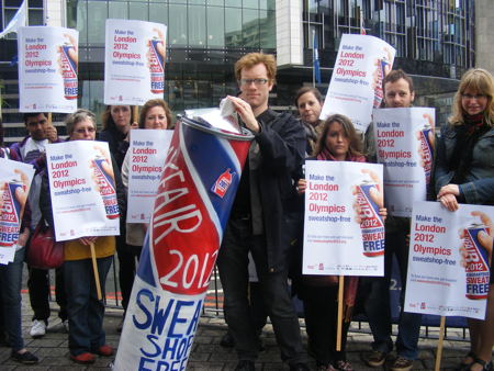 Fair pay campaigners picket SportAccord conference at Park Plaza