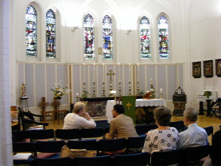 St Hugh’s Church says farewell to Charterhouse Rainbow Building