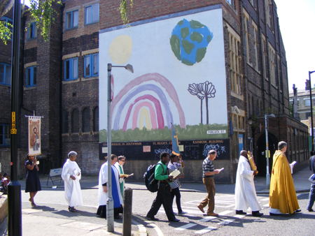 St Hugh’s Church says farewell to Charterhouse Rainbow Building