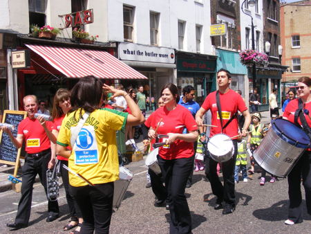 Waterloo Carnival 2011 in photos and video