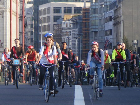 Climate Rush campaigners call on TfL to put people before cars