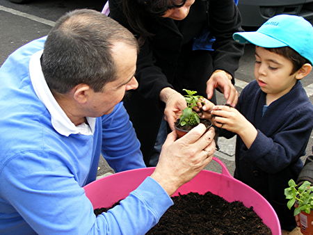 SE1 children plant herbs at Borough Market’s 'nomadic allotments'