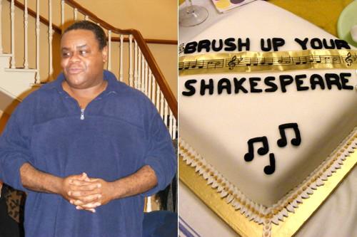 Clive Rowe cuts Twelfth Night cake at The Old Vic