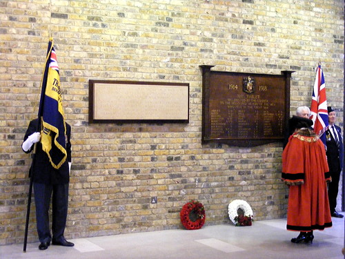 Camberwell war memorials rededicated in Tooley Street ceremony