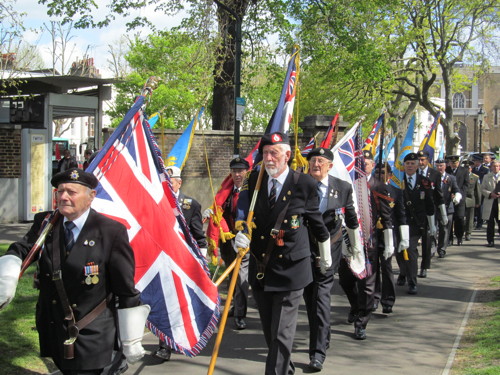 Veterans parade through Geraldine Mary Harmsworth 