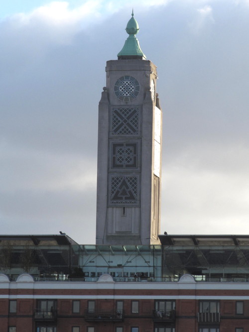 Sony rebrands Oxo Tower to promote PlayStation