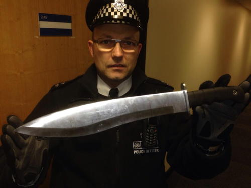 Elephant & Castle: teenagers plead guilty to possession of knives