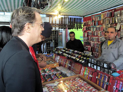 Eddie Izzard visits Elephant & Castle