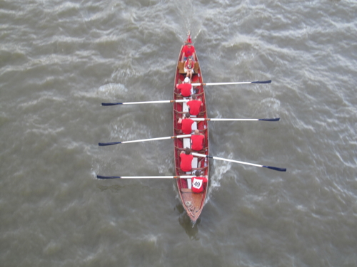 Thames cutter crews compete in Port of London Challenge