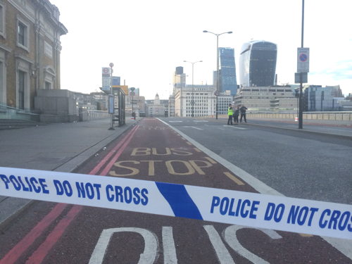 Cyclist killed in London Bridge collision