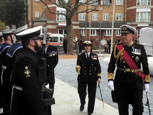 Albert McKenzie VC memorial unveiled in Tower Bridge Road