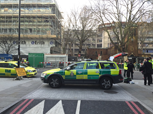 Pedestrian hit by truck in Blackfriars Road