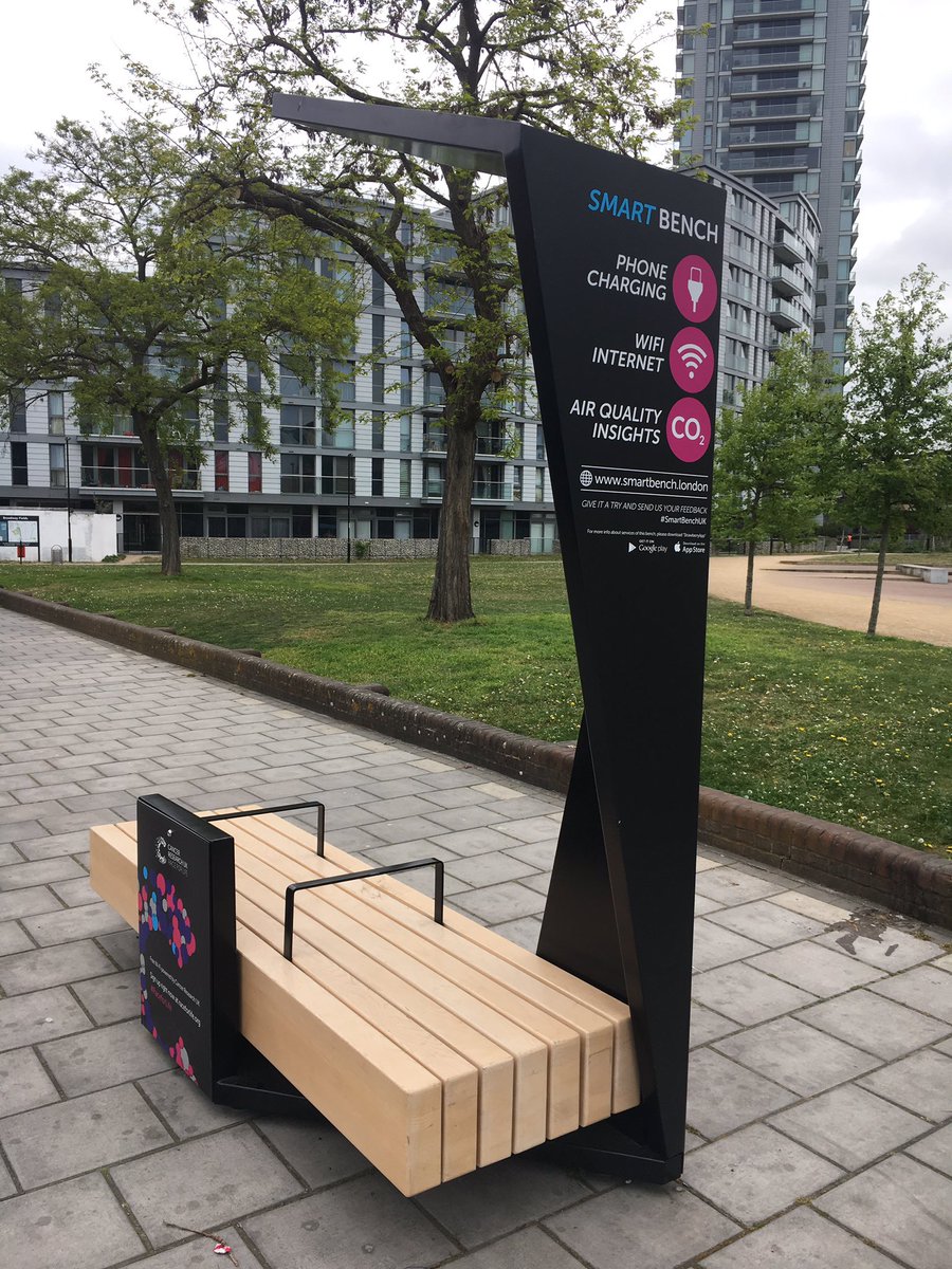 'Smart benches' with free wifi & USB chargers coming to Southwark