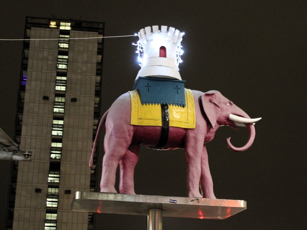 An Ode To Elephant And Castle Shopping Centre