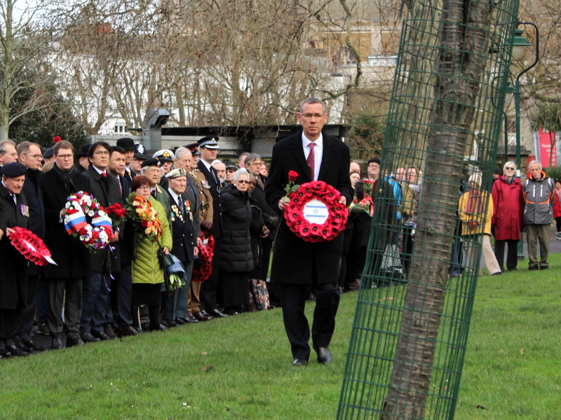 Holocaust Memorial Day: wreaths laid in GMH Park