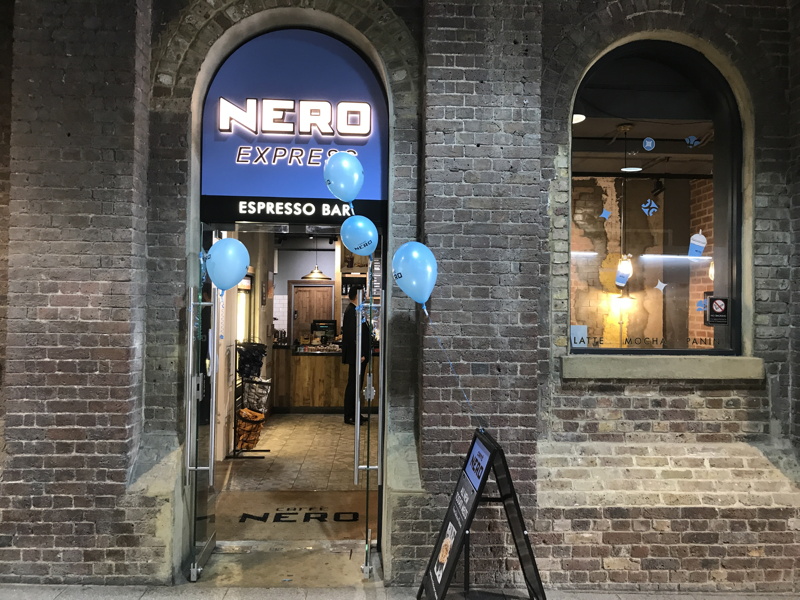 Nero Express (Caffe Nero) in Joiner Street at London Bridge Station