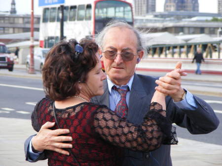 Tango on Blackfriars Bridge