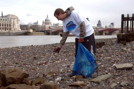 South Bank beaches cleaned up for Mayor’s Thames Festival