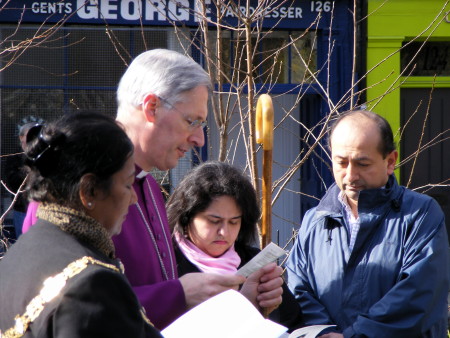 Friends and neighbours gather for Gloria Burgos tree dedication