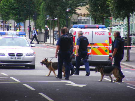 Police seek armed man after shots fired near Southwark Station