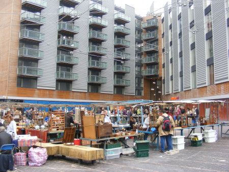 Bermondsey Antiques Market in September 2008