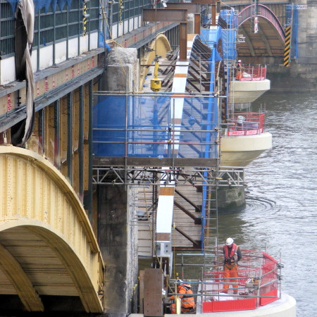 Behind the scenes at the new Blackfriars Thameslink station