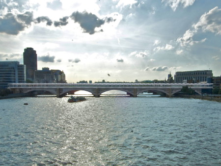 Competition launched to find new artwork for Blackfriars Bridge