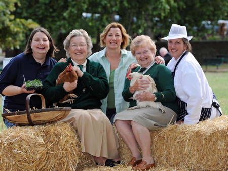 Land Girls at the Wartime Farm