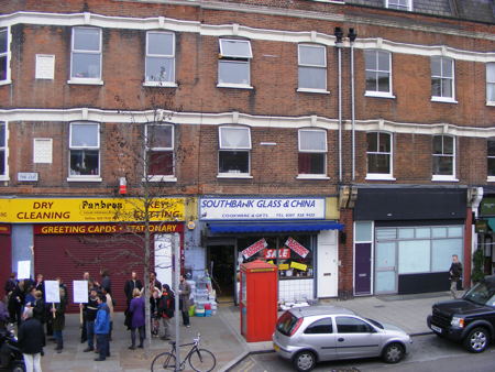 Kate Hoey MP joins residents for ‘save our shops’ protest in The Cut