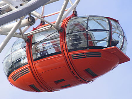 London Eye orange capsule
