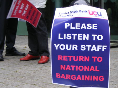 LSBU lecturers stage protest outside governors' meeting