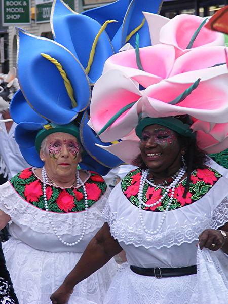 Waterloo Carnival 2011 in photos and video
