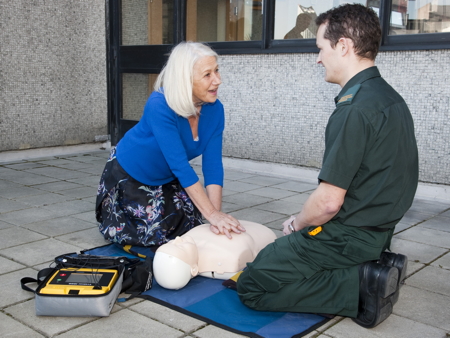 Dame Helen Mirren learns lifesaving skills at Waterloo ambulance HQ