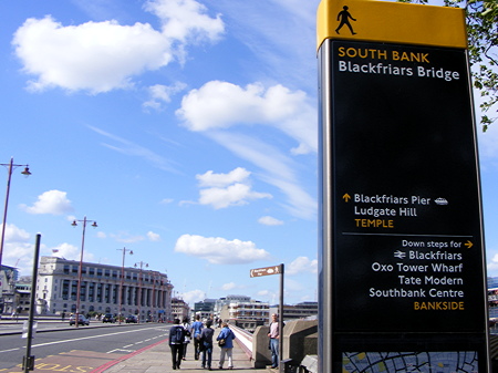 Blackfriars Bridge eastern pavement reopens after three years