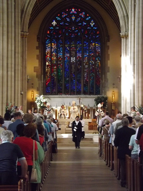 Dockhead Choir sings at Paralympics Mass in St George’s Cathedral