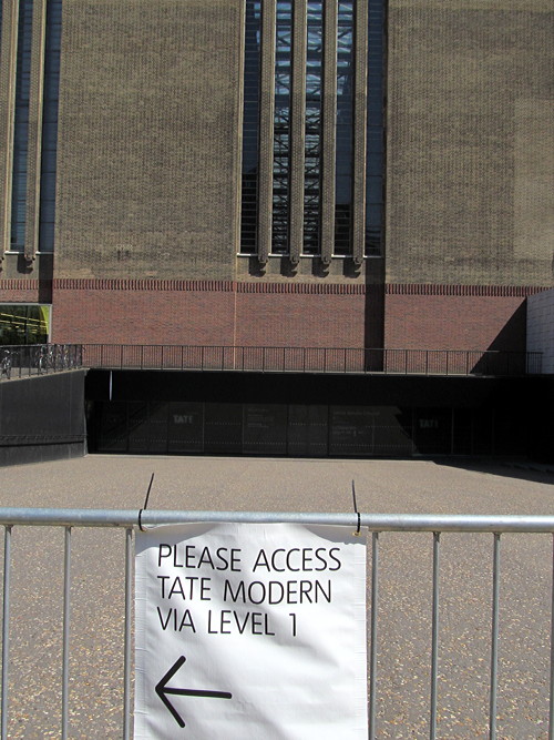 Tate Modern’s turbine hall shut for rest of year