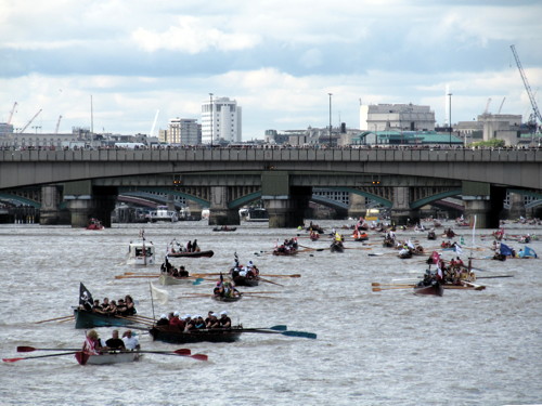 Great River Race: pictures and video