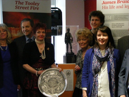 James Braidwood statuette placed in Tooley Street’s Brigade