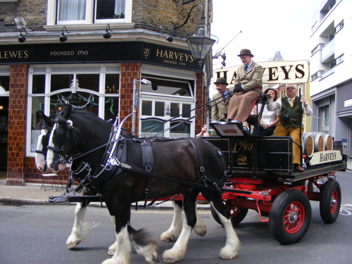 Harvey’s horses and dray visit Southwark