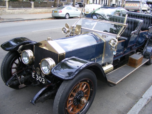 Car rally and church services recall declaration of Great War