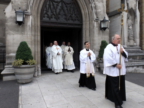 Requiem Mass for Barry Albin-Dyer at St George’s Cathedral