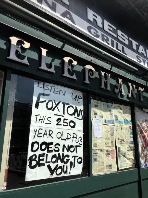 Anti-Foxtons squatters move in to Elephant & Castle pub